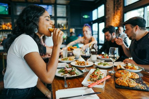 Découverte culinaire : les meilleures adresses pour un repas inoubliable à Ainhoa